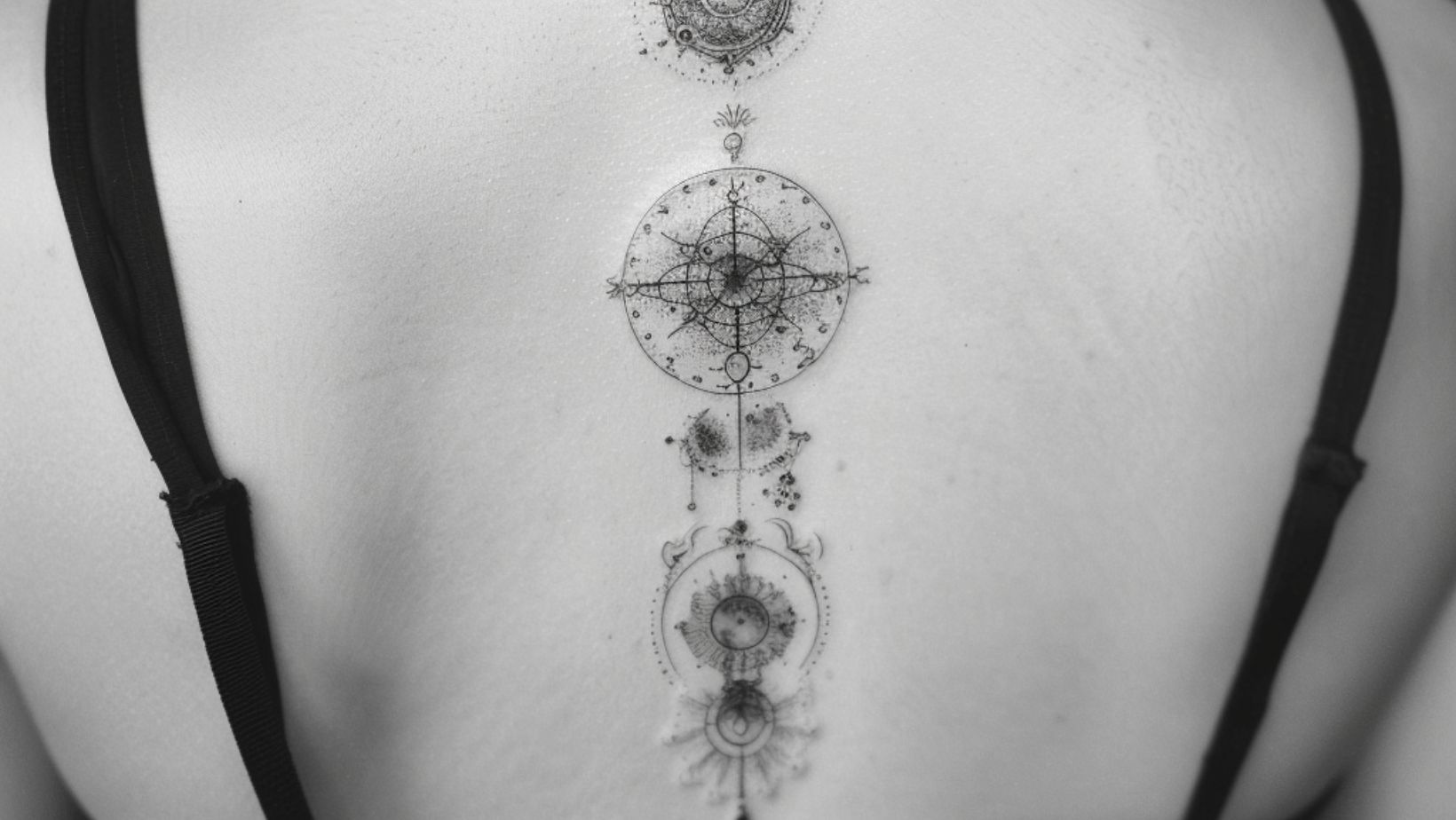 What Does a Circle Tattoo Mean?