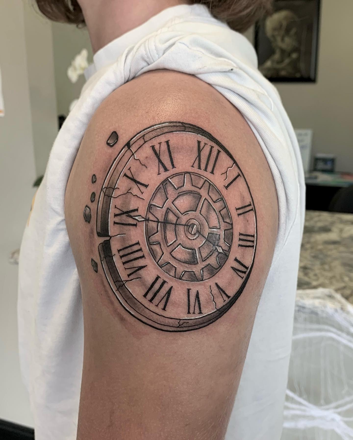 21 Roman Numeral Tattoo Ideas for Dates and Numbers That Matter ...