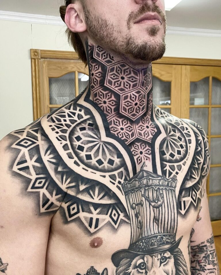 21 Geometric Tattoo Ideas for Men That Are Sharp and Striking - Tattoo ...
